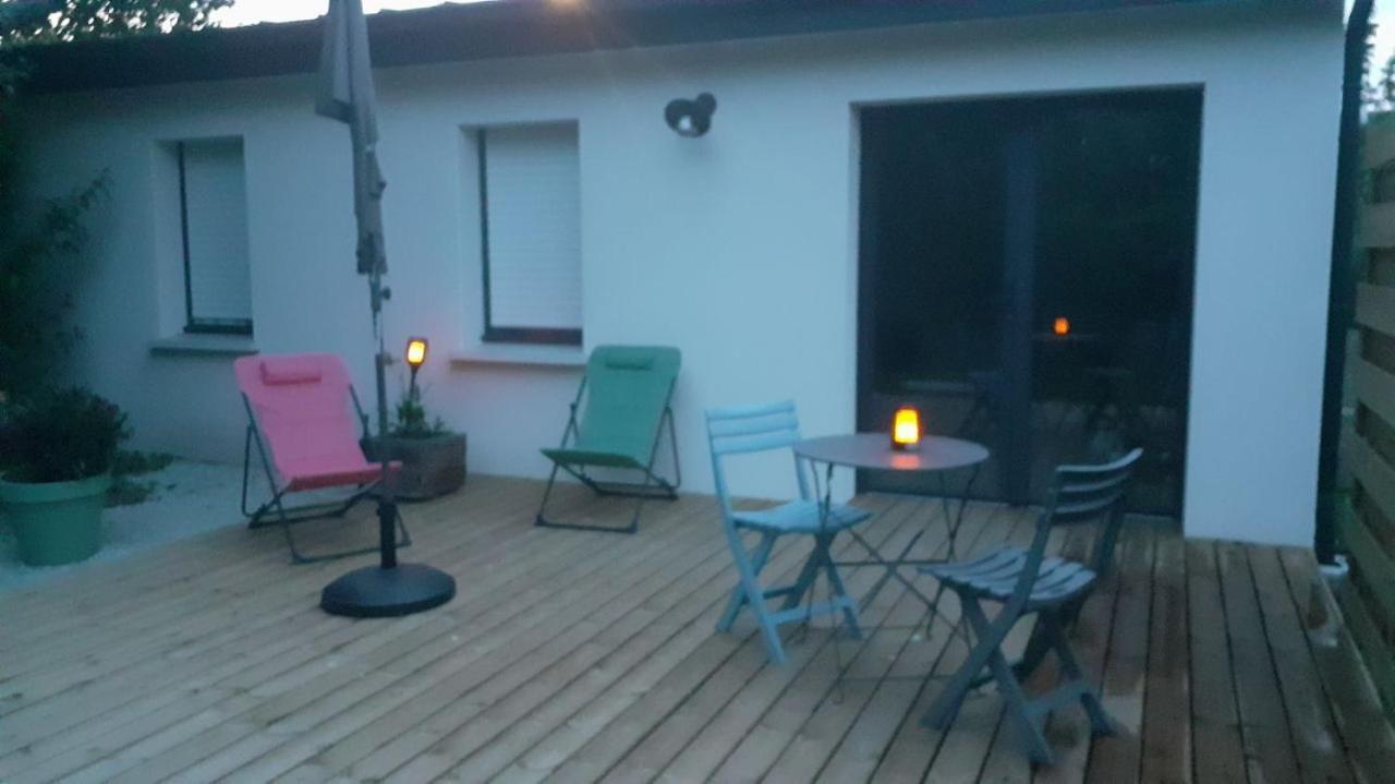 Petite Maison Ensoleillee A 10 Minutes Du Port De Vannes Exterior foto